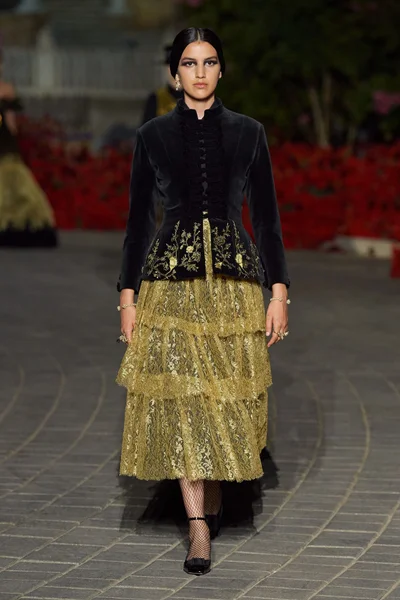 Look 89